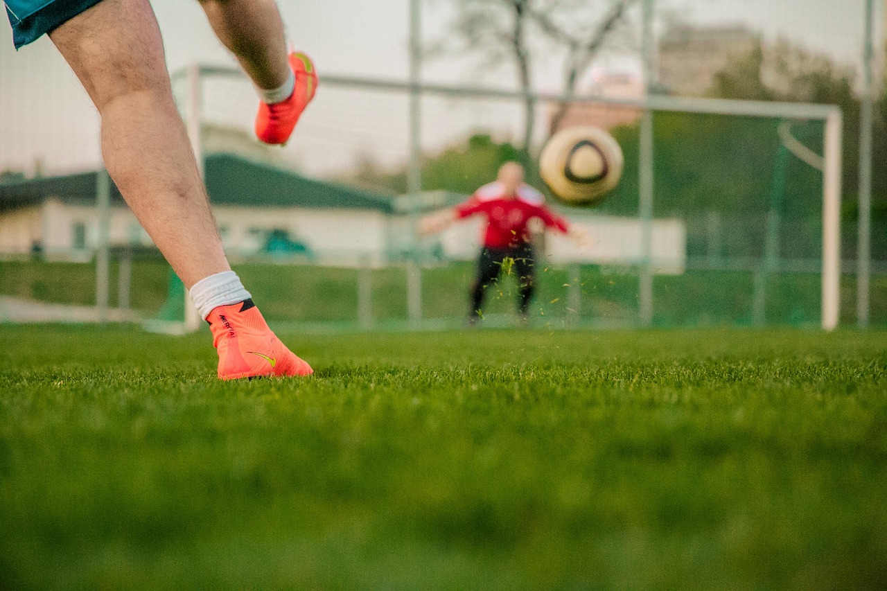 Pele de Romania- Arma secreta care a adus Stelei Cupa CampionilorPostul de atacant intr-o echipa de fotbal este cel mai popular in randul fanilor.